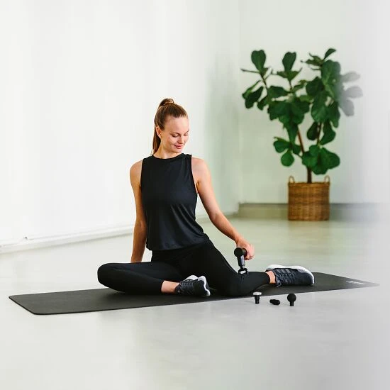 Blackroll Vibrationsmassagegerät "Fascia Gun" 11 Blackroll Vibrationsmassagegerät "Fascia Gun" – Bild 9